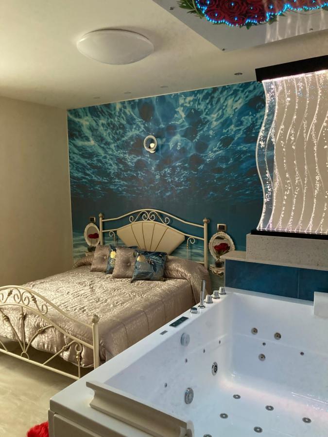 B&B La Reggia Di Rihanna Spa Caserta Exterior photo